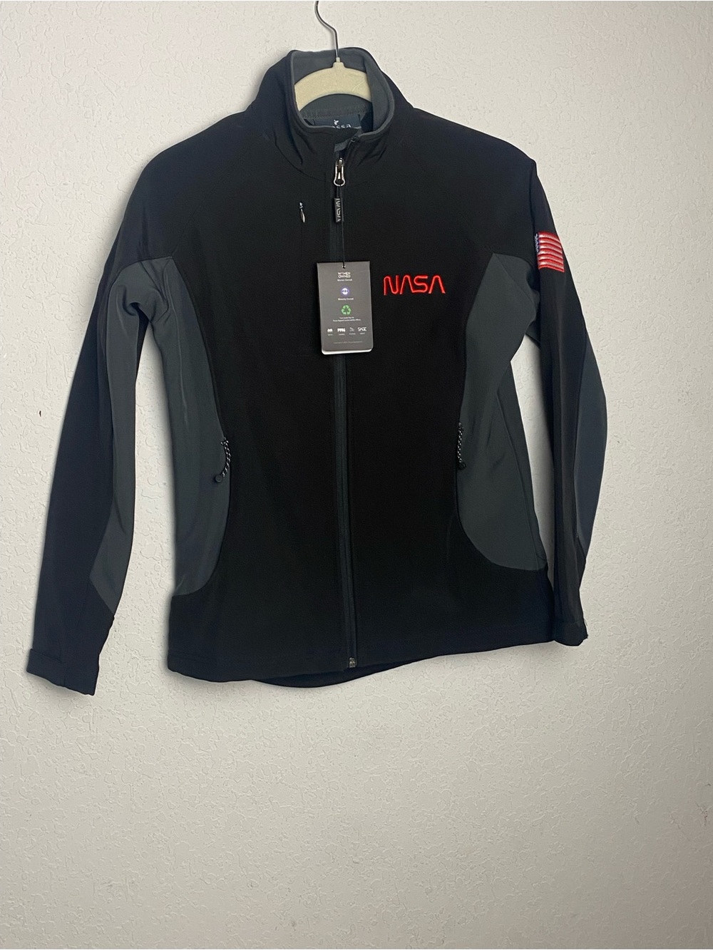 nasa warm logo tiburon jacket women  fossa apparel Size Small NWT